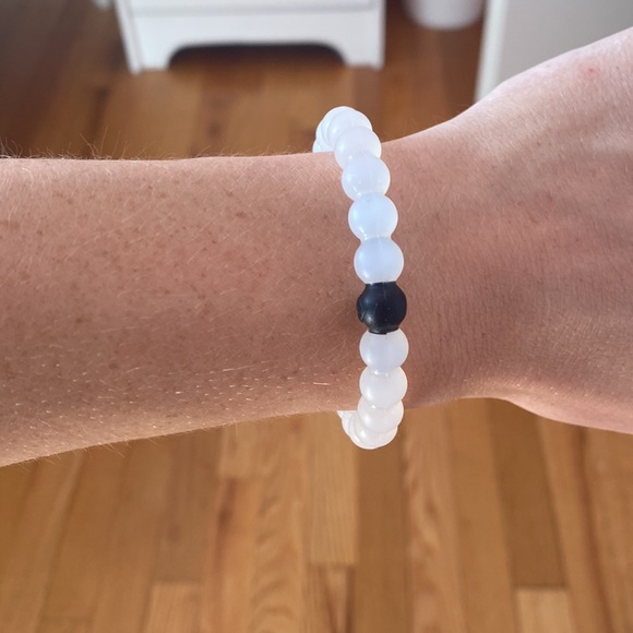 Lokai Bracelet - Picture 2 of 3